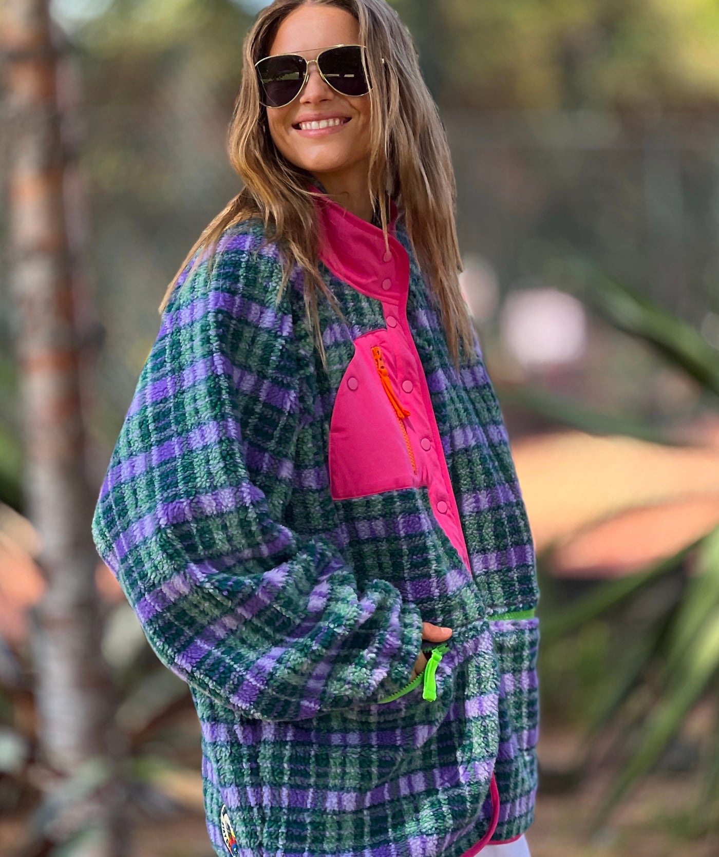 Hammill & Co Snugly and warm, our new check jacket has a soft jersey lining for extra comfort.
Features contrast zippers, contrast front placket and patch pocket, lined in jersey, stand up collar and longer length.