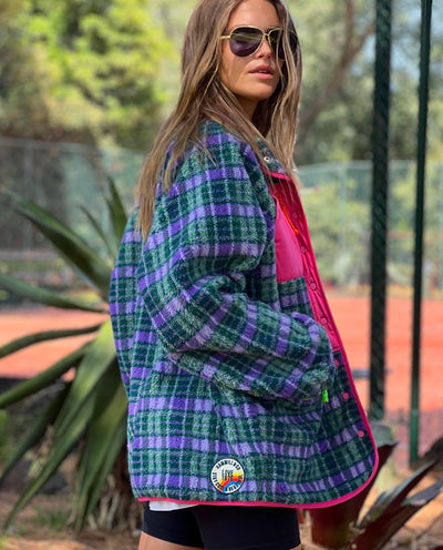 Hammill & Co Snugly and warm, our new check jacket has a soft jersey lining for extra comfort.
Features contrast zippers, contrast front placket and patch pocket, lined in jersey, stand up collar and longer length.