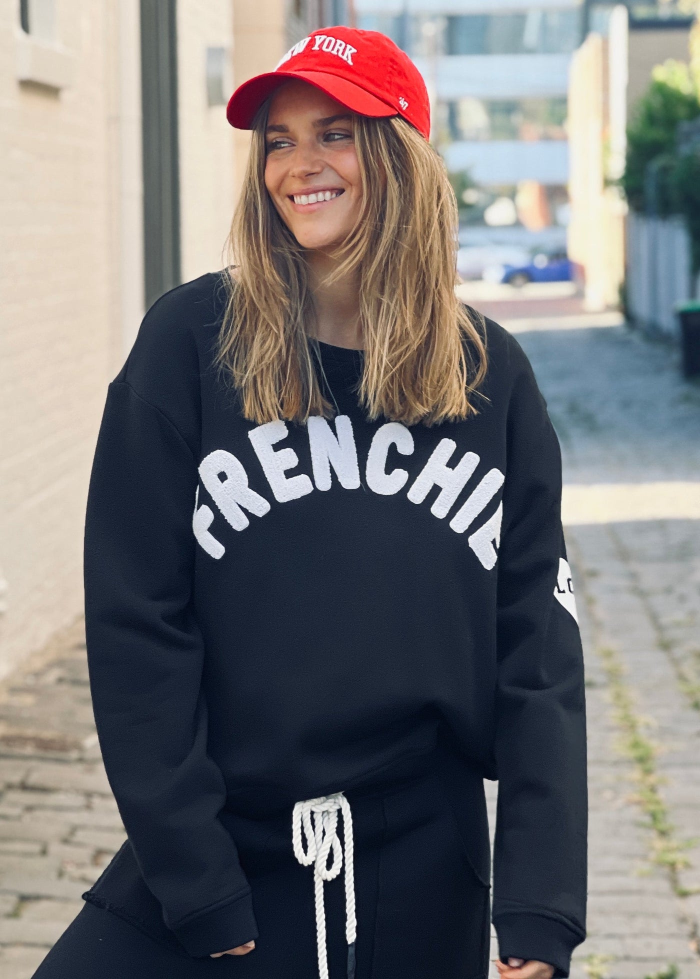 Hammill & Co Frenchie sweat in back in our new unbrushed 100% cotton fleece
Soft unbrushed fleece in black with white chenille applique on the front and white printed LOVE heart on the left elbow.