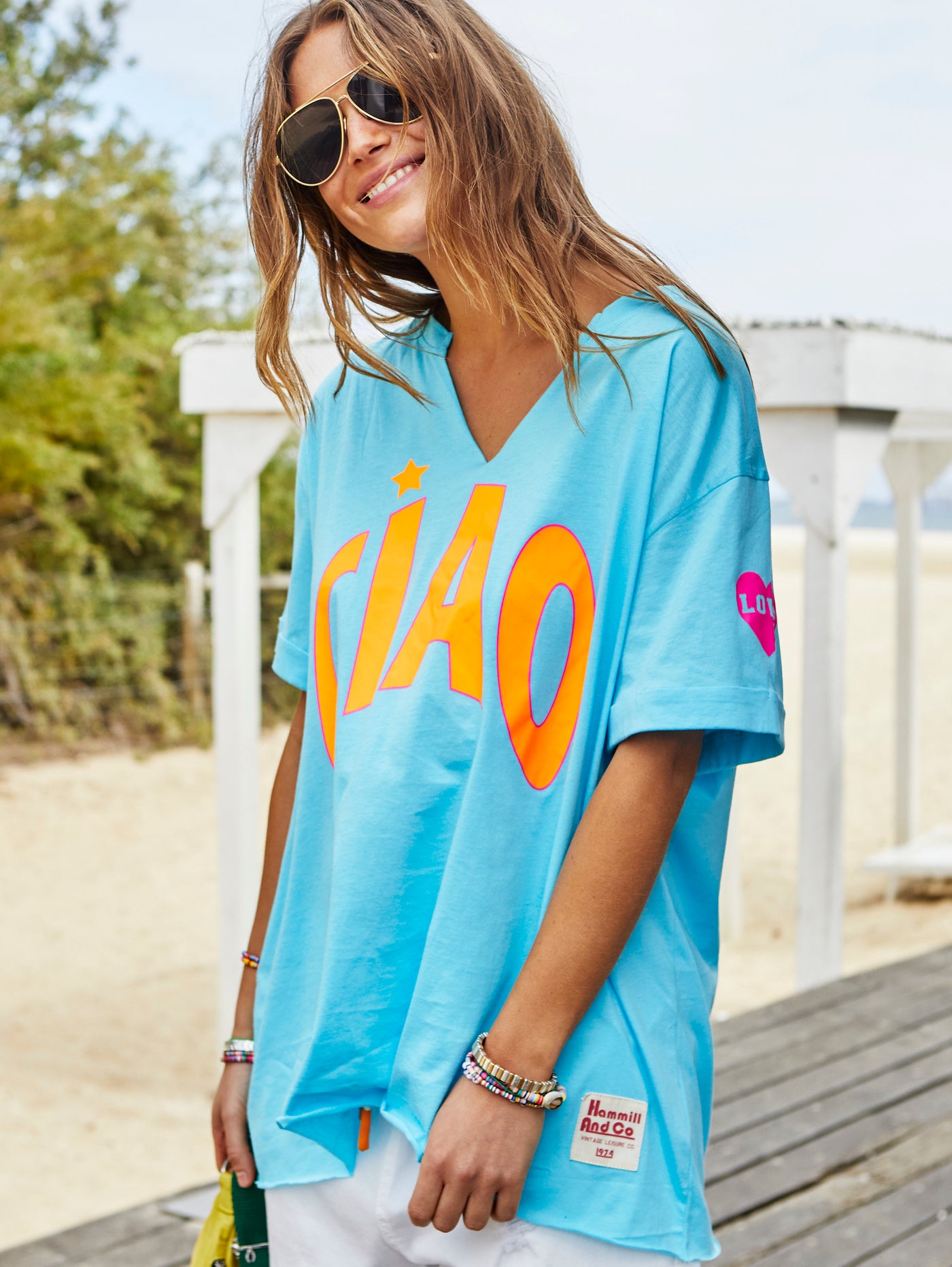 CIAO AQUA V-NECK TEE