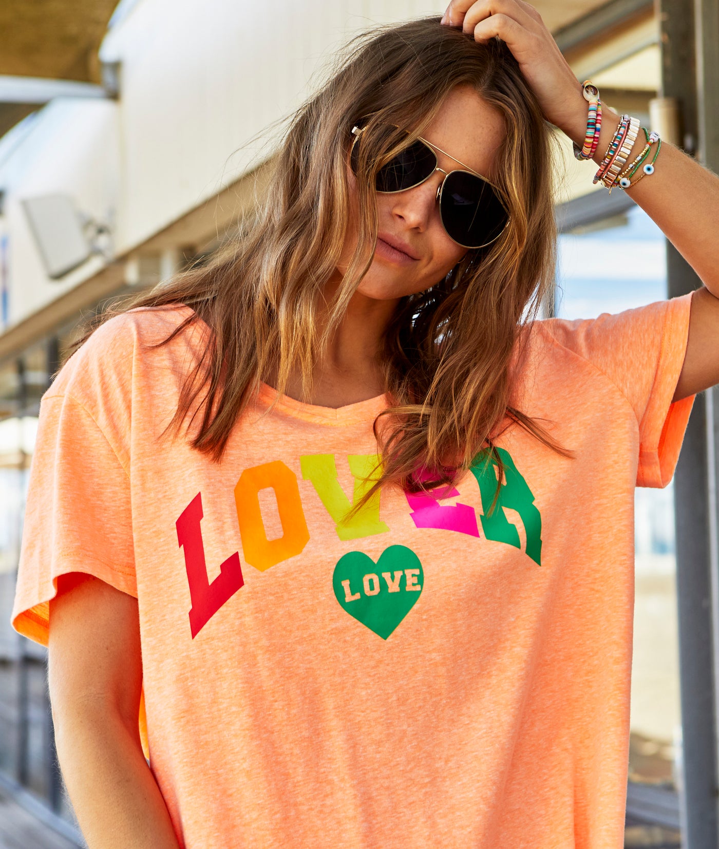 V-NECK LOVER TEE - ORANGE