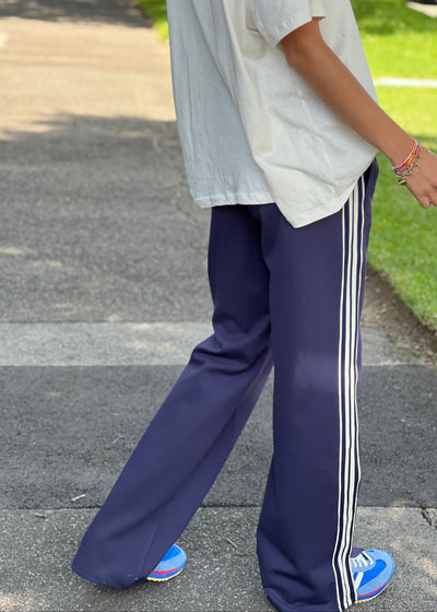 Hammill & Co wider  leg street pant is a new addition to our track pant offering, an easy pull versatile style that is super comfy yet super stylish which can be dressed up or down!