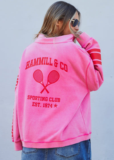 Hammill & Co Vintage wash is the feature of this sweat, soft, sun-fade tones in soft pink with highlight red print colours. Our newest best selling 1/2 zip style, which is slouchy, wider, long drop sleeves and relaxed waistband.