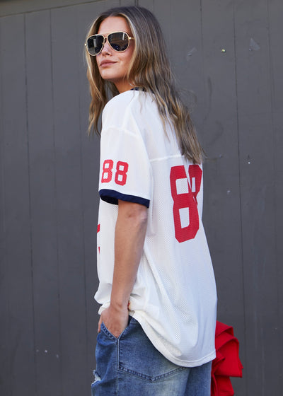 VARSITY DREAMER MESH TEE - WHITE